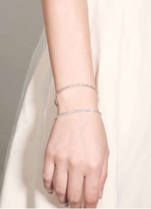 Thin Swirl Bracelet